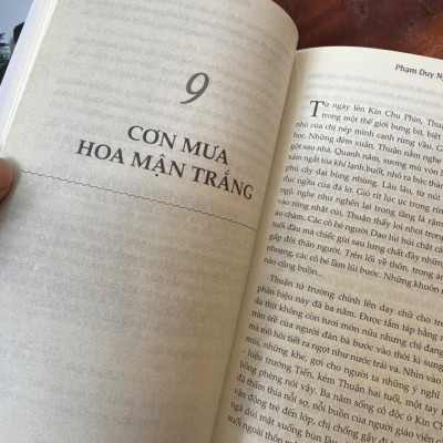 (Bìa cứng - chữ ký tác giả) TRÊN ĐẢO - Phạm Duy Nghĩa – Trần Lê Book – Nxb Văn Học