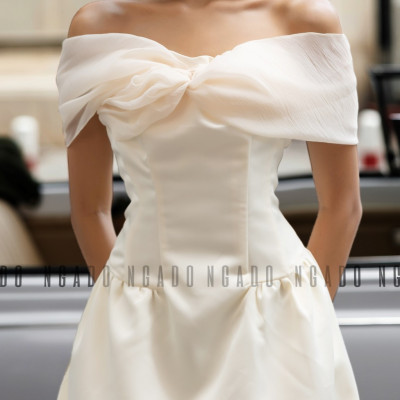 Đầm bẹt vai phối voan kem NGADO, Đầm dự tiệc sang chảnh, Đầm hở vai