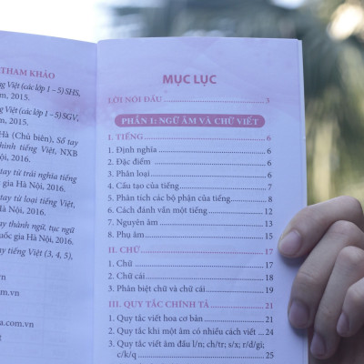 Sách: Sổ Tay Kiến Thức Tiếng Việt Tiểu Học