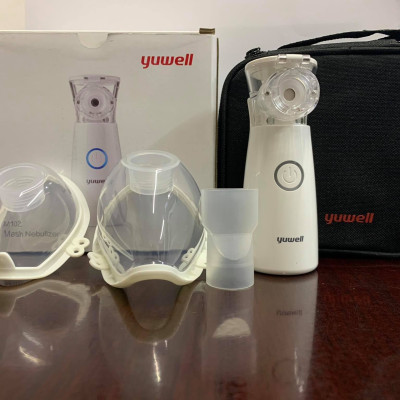 Máy Xông Mũi Họng Cầm Tay Nhỏ Gọn YUWELL M102 - Dùng Xông Khí Dung Hiệu Quả - Nhập Khẩu Chính Hãng - Bảo Hành 2 Năm