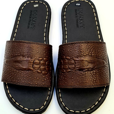 Dép Quai Ngang Nam Da Bò Thật 100%,DONAVY Kiểu Đầu Cá Sấu Đi Rất Nhẹ Và Êm DCSDN