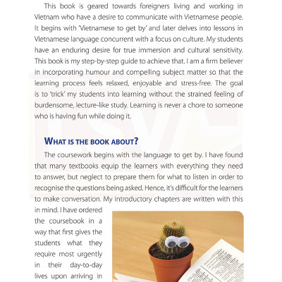 Useful Vietnamese For Expats - 3 (Quét QR Code tại App MCBooks Để Nhận Bộ Quà Tặng) (Quà Tặng: Bút Animal Kute