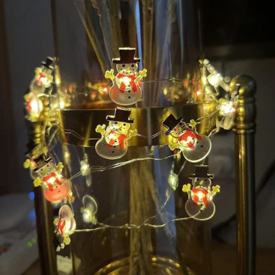 Dây Đèn Led 20 Bóng Họa Tiết Người Tuyết Dài 2M