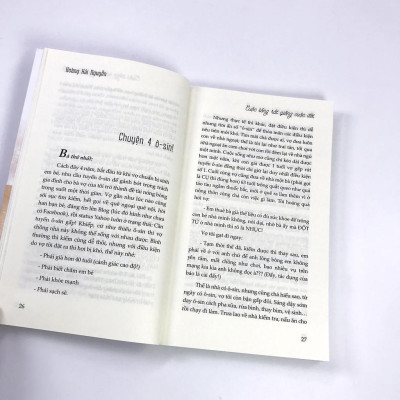 Sách - Cuộc Sống Rất Giống Cuộc Đời