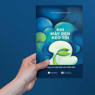 Khi Mây Đen Kéo Tới