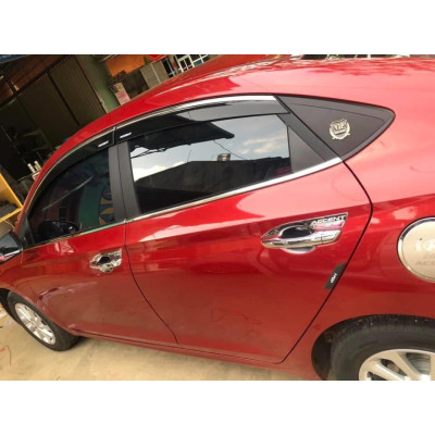 Vè Che Mưa Xe Hyundai Accent 2018- 2021, 2022 chỉ mạ crom cao cấp