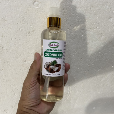 DẦU DỪA HỮU CƠ ÉP LẠNH - RICH COCO - EXTRA VIRGIN COCONUT OIL – CHAI 300ml